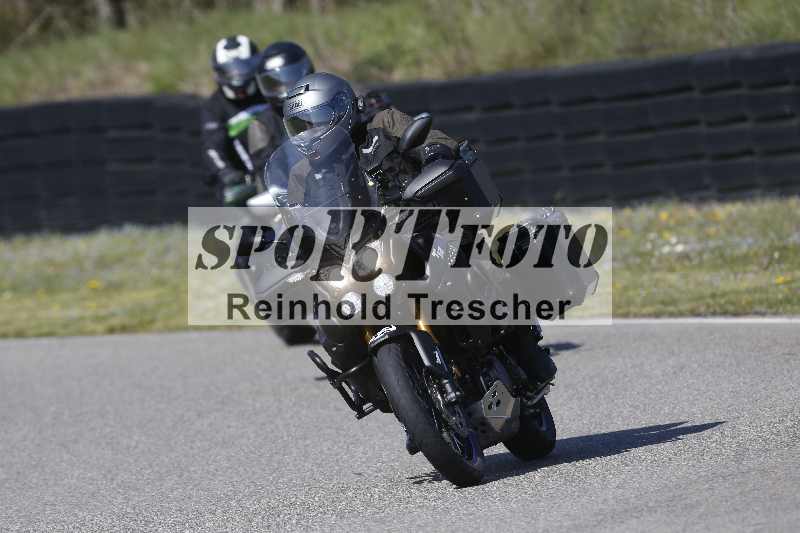 /01 02.04.2026 MAZ ADR/Gruppe gelb Gruppe gruen/82